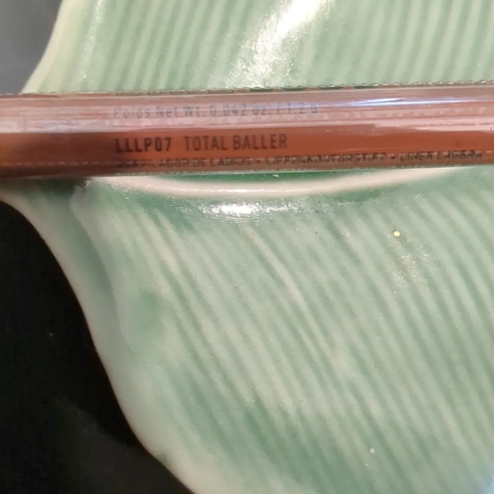 Lip Pencil